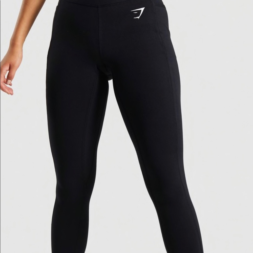 Black gymshark dreamy leggings